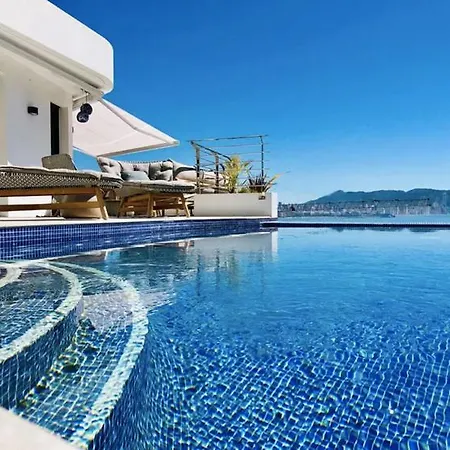 アパート Luxurioeses In Mit Pool